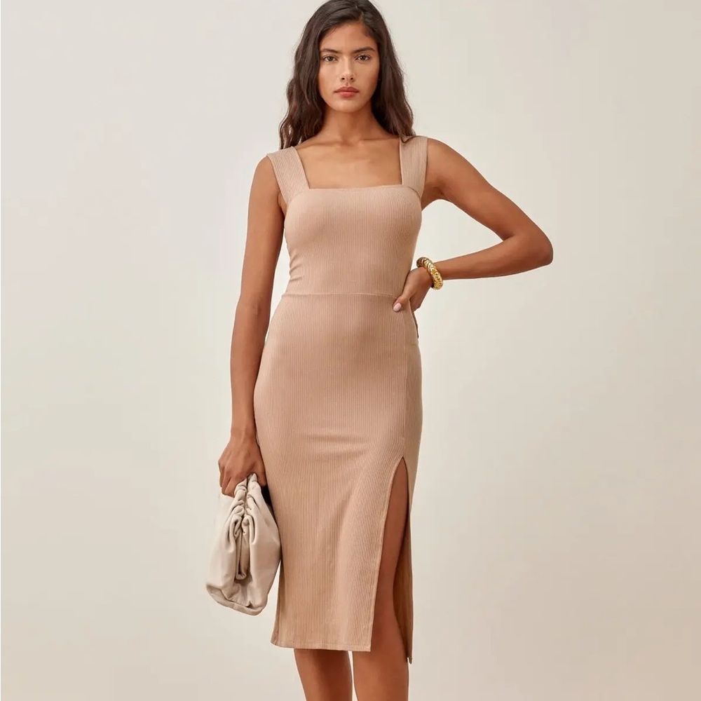 1HR SALE ⚡Reformation Cassi Dress (Sand)